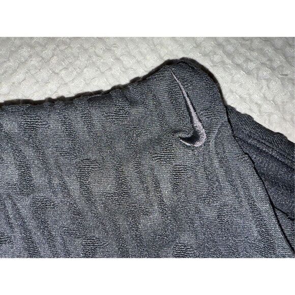 NWT- Nike Terrycloth Embossed Swoosh One-Piece Swimsuit- size Small - Picture 13 of 14